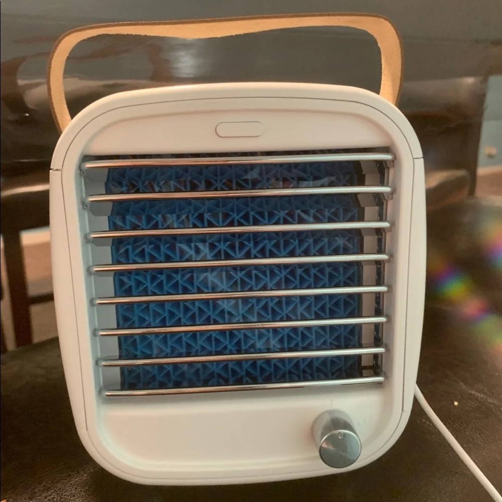 Mini AC